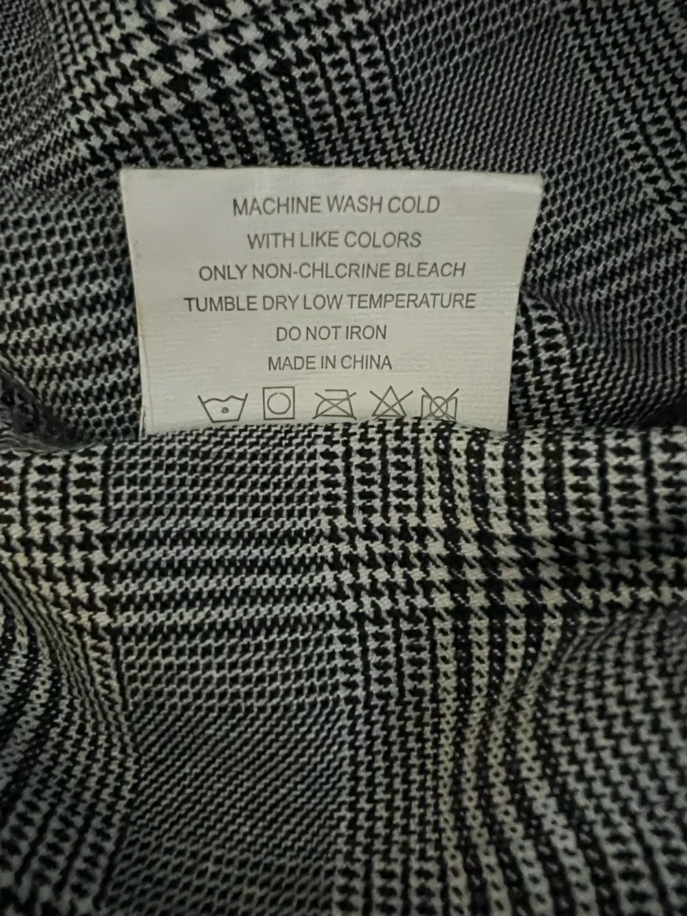 Homme Femme Gray Plaid Jogger Pants.